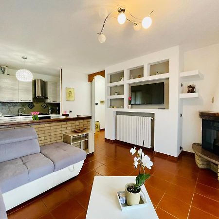 Casa Levante 4 Apartment กันโนบีโอ ภายนอก รูปภาพ