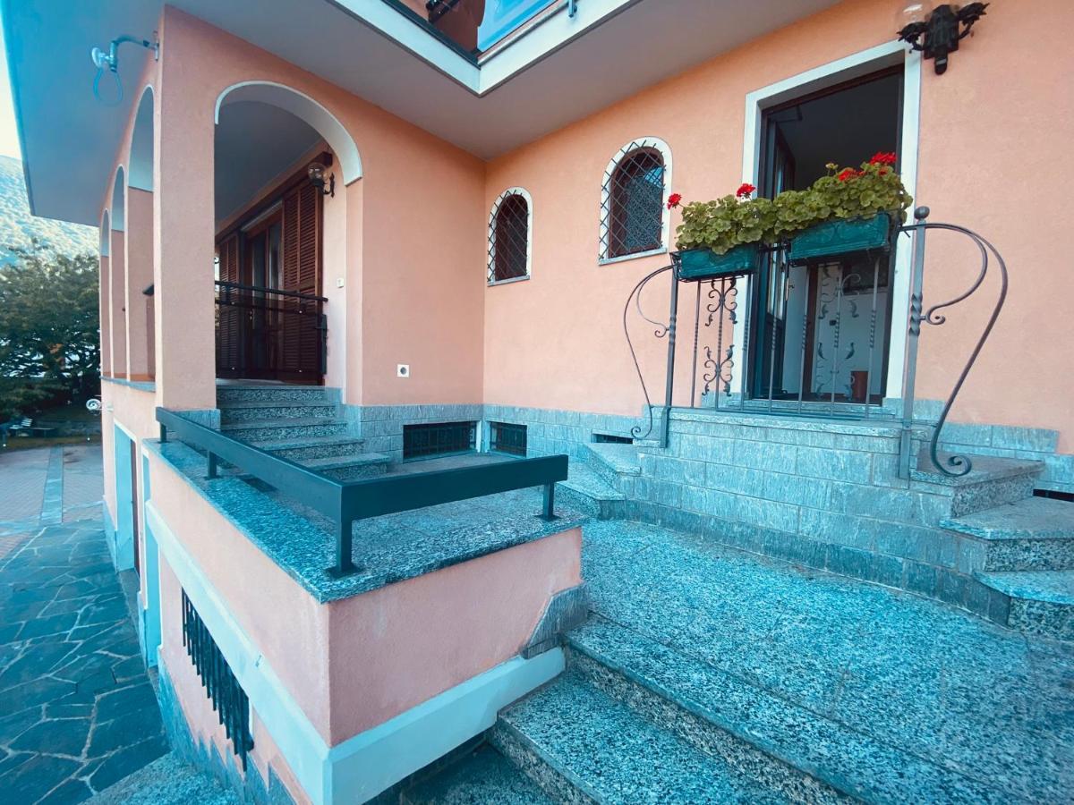 Casa Levante 4 Apartment กันโนบีโอ ภายนอก รูปภาพ